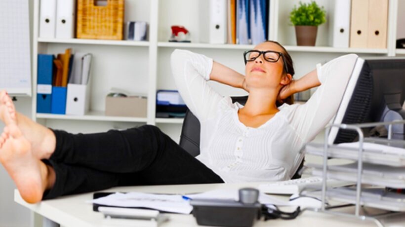 Conquer the Afternoon Slump: Simple Tricks to Stay Sharp All Afternoon